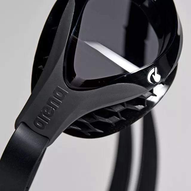 Arena Air Bold Swipe Schwimmbrille - smoke-smoke-black