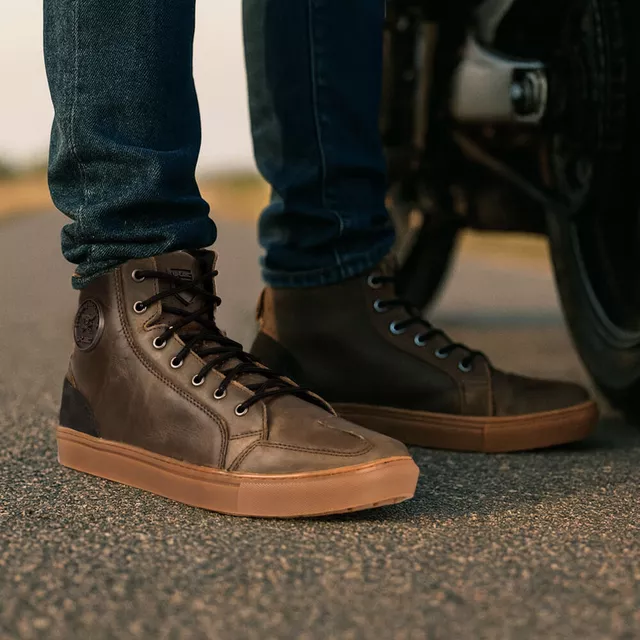 W-TEC Fred Motorradstiefel - středomořská hnědá