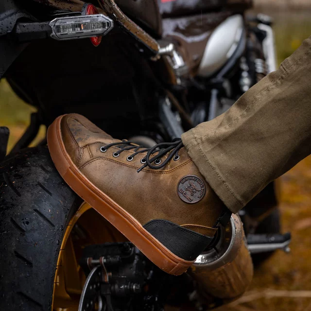 W-TEC Fred Motorradstiefel - středomořská hnědá