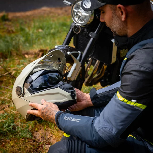 W-TEC Biscaia P/J aufklappbarer Enduro-Helm