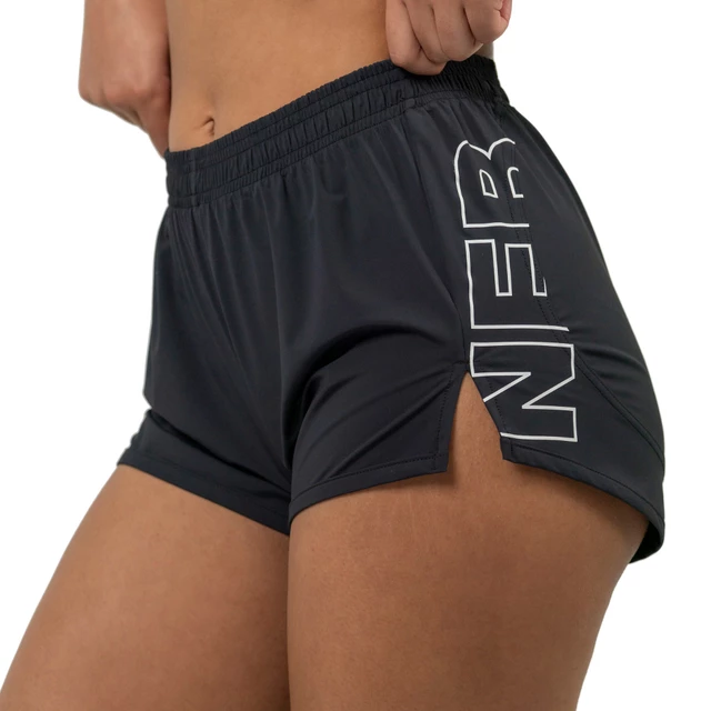 Nebbia FIT Activewear Shorts für Frauen 442