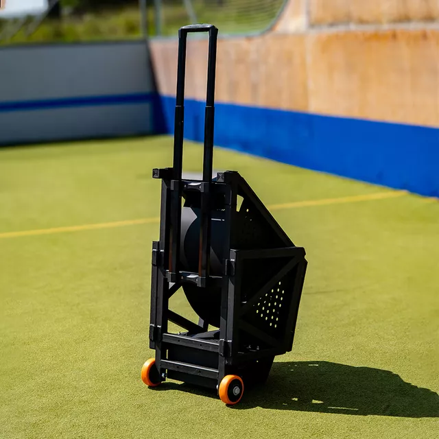 Elektrische Ballrückgabe inSPORTline Talahaso