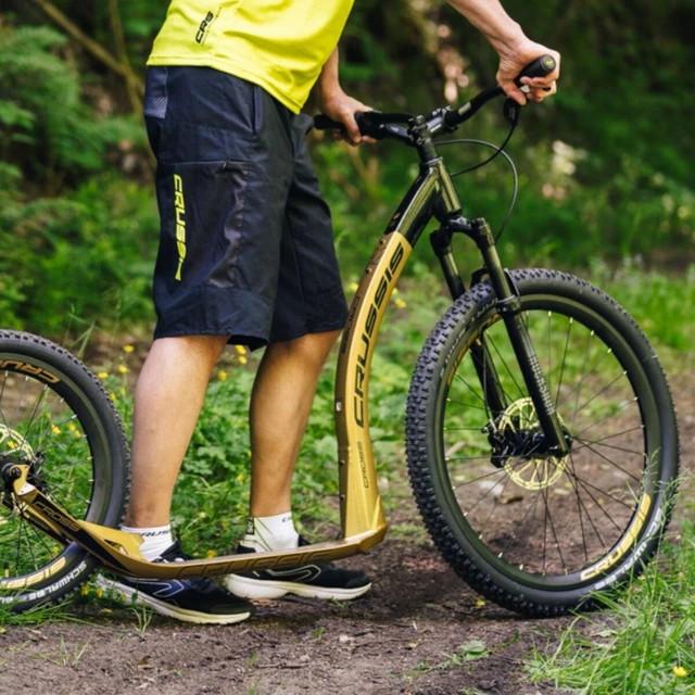 Scooter Crussis Cross 9.2-1 gold-schwarz 27,5/20"