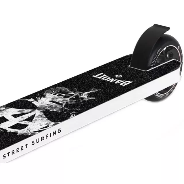 Freestyle-Roller Street Surfing BANDIT Smoked Skull