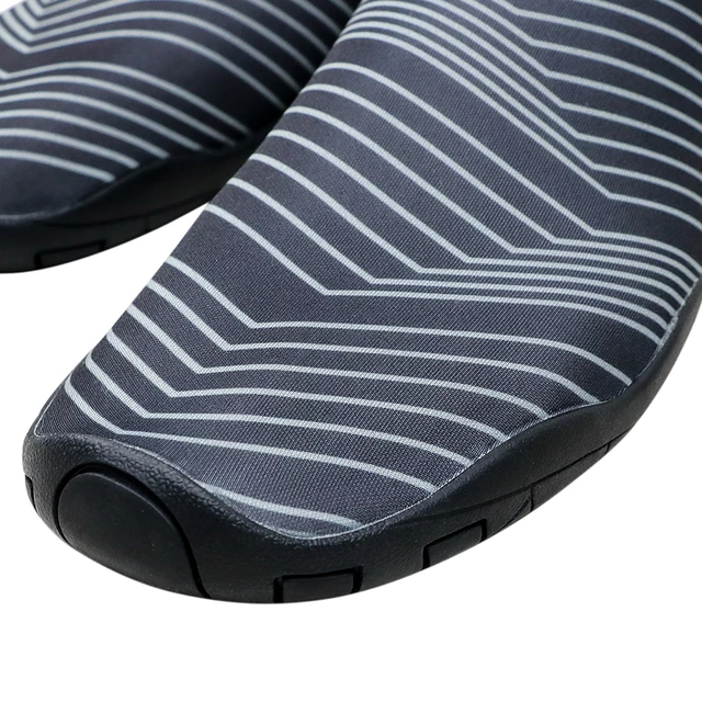 Wasserschuhe inSPORTline Makar - schwarz